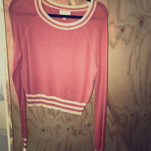 ModCloth Knitted Crop Top - Picture 1 of 4